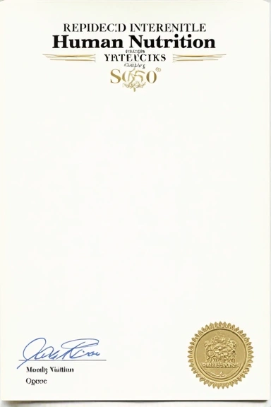 Certificado de Grado en Nutrición Humana y Dietética, con sellos universitarios y firma.